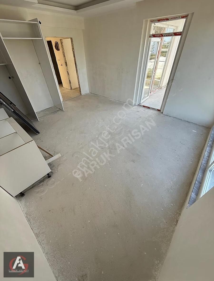 Faruk Arısan'dan Havuzlu Site İçi Denize Yakın Bitmek Üzere 2+1 - Görsel 15