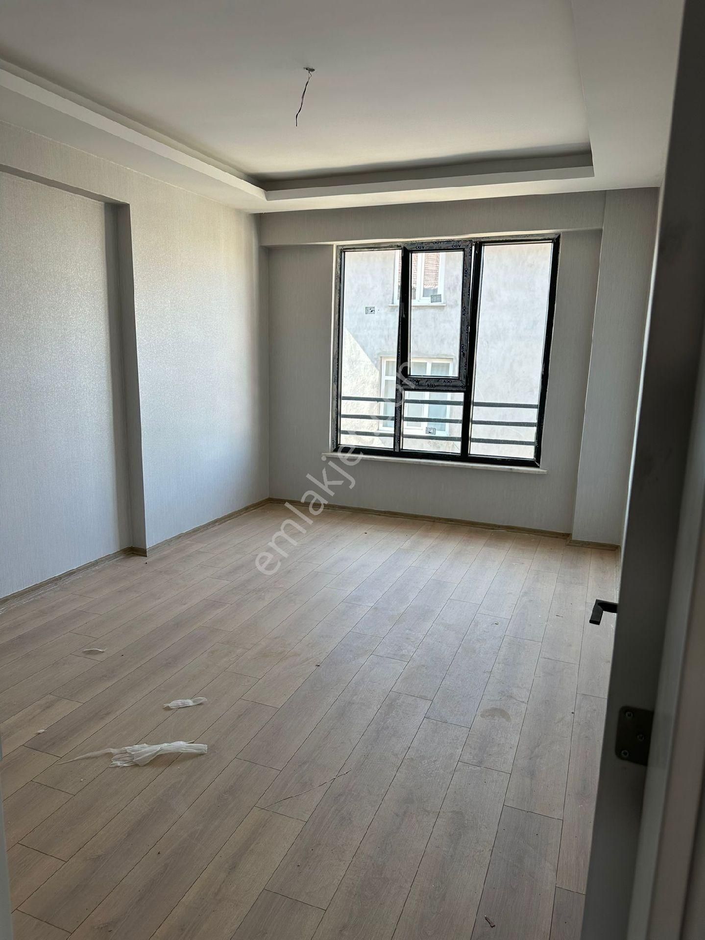 Konya Meram Alakova Mmah. 125 Bürüt 85 M2 2+1 Satılık Yenn/i 0 Dairr - Görsel 4