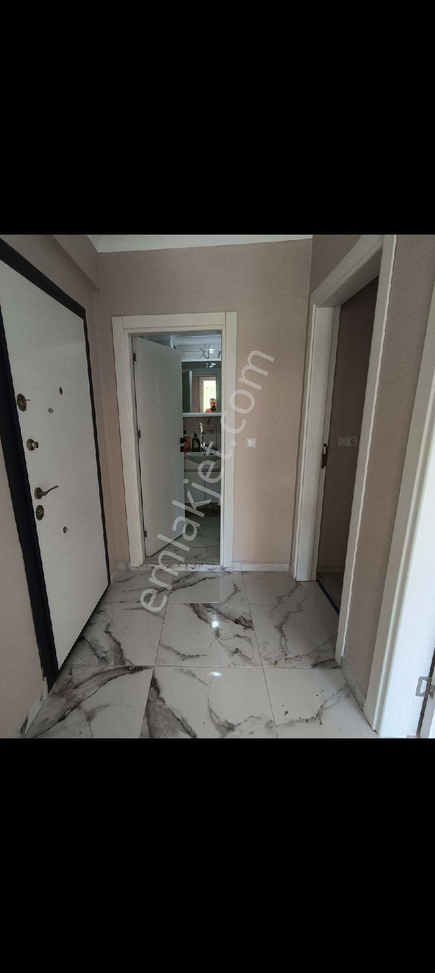 Şehir Merkezinde Yeni 1+1 Dairemiz Kiralıktır - Görsel 6
