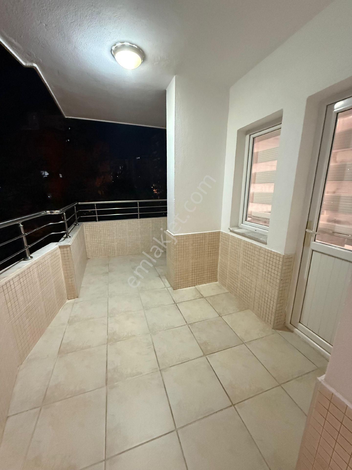 Mavi Bulvarda 3+1 Dairemiz Satılıktır - Görsel 13