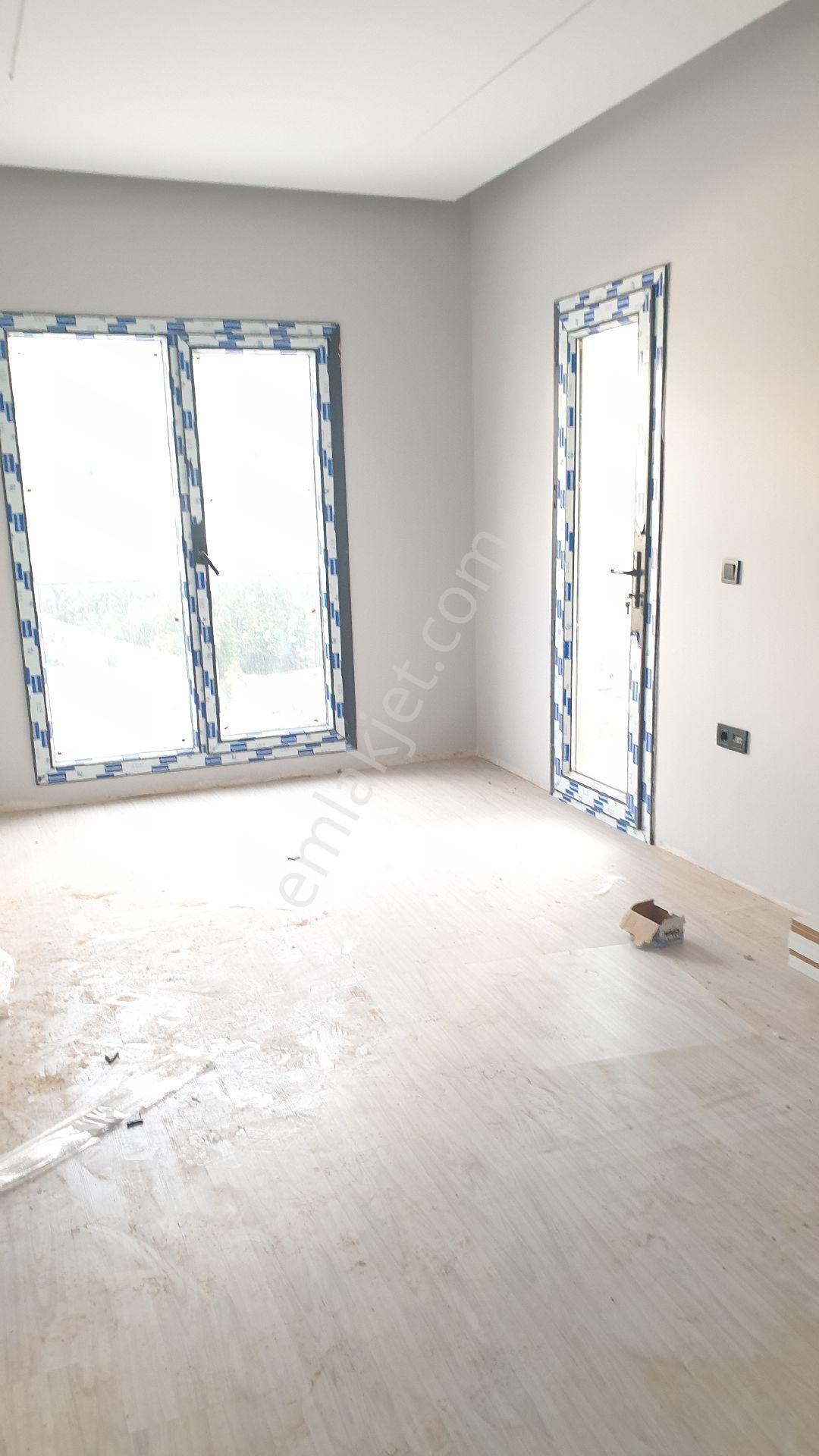 Kuşadası Merkezde Yerden Isıtma Doğalgazlı Asansörlü Ebeveyn Banyolu Satılık Daire - Görsel 27