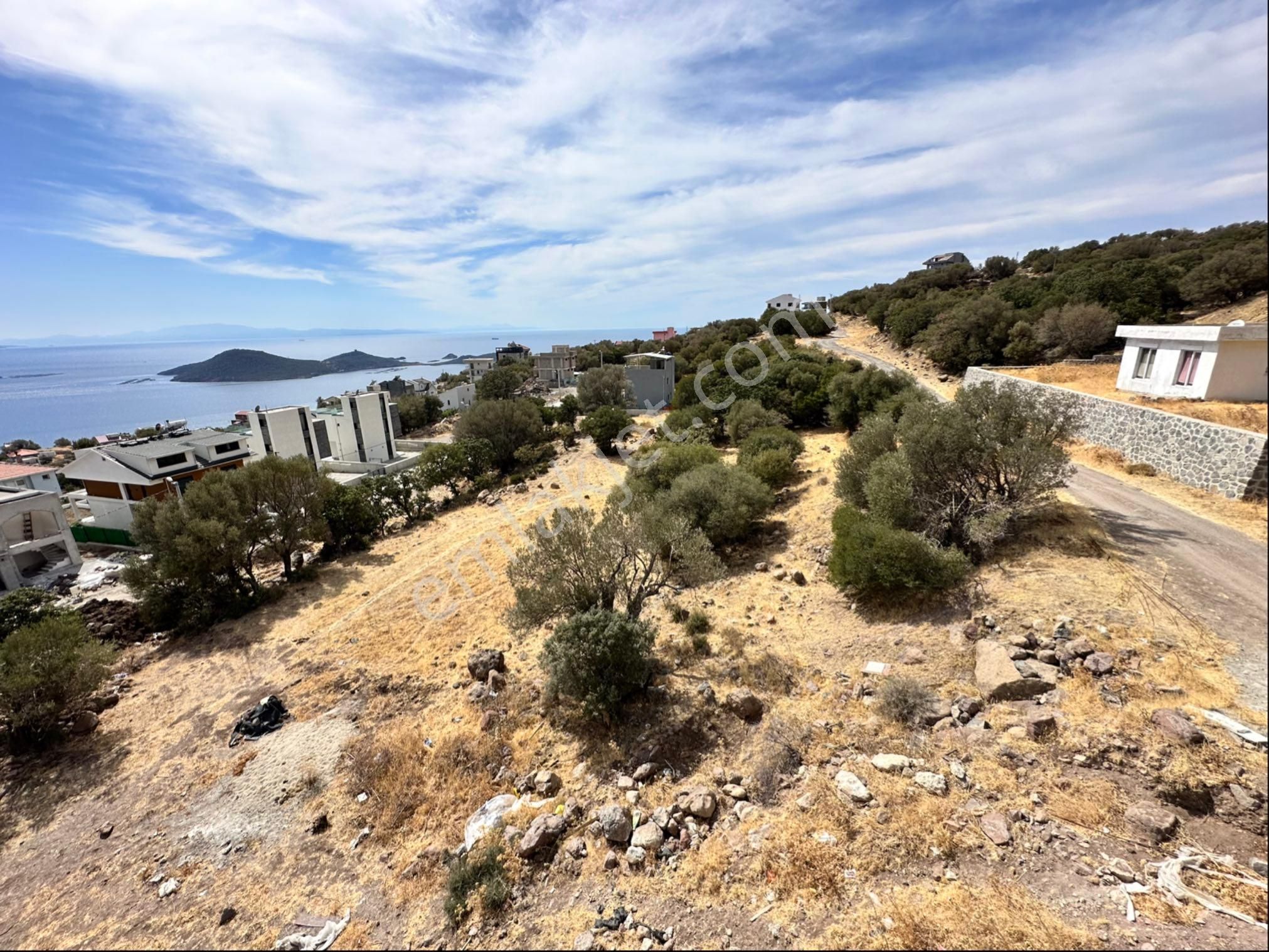 Bimeyko’da Satılık Arsa 3kat İmarlı