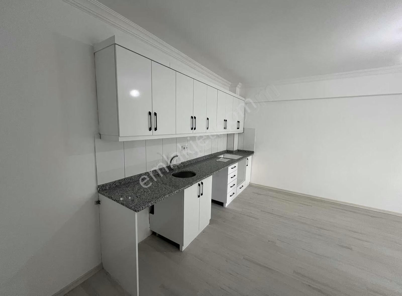 Tosmur Mah Satılık 2+1 Amerikan Mutfak Daire Denize 150m - Görsel 11