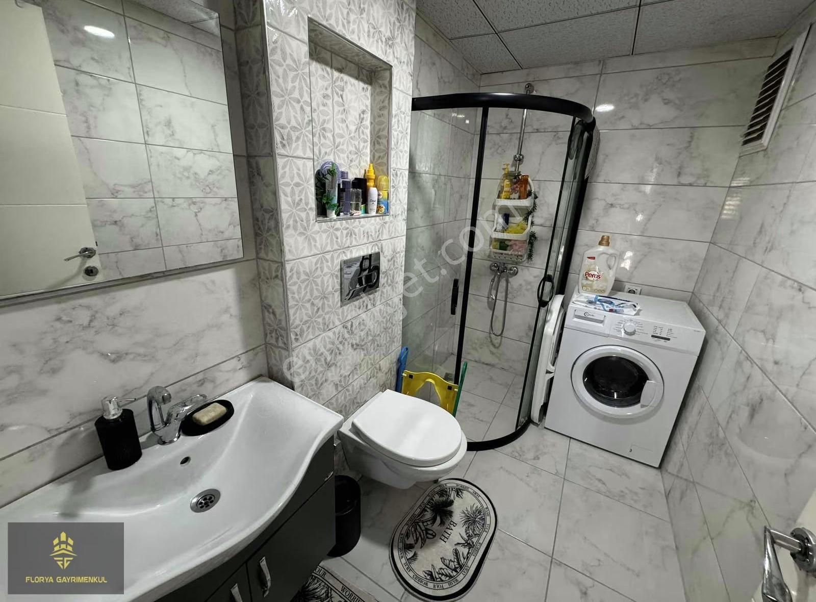 Cadde Üstü Yeni Bina Çok Geniş Ara Kat 2+1 Daire - Görsel 2