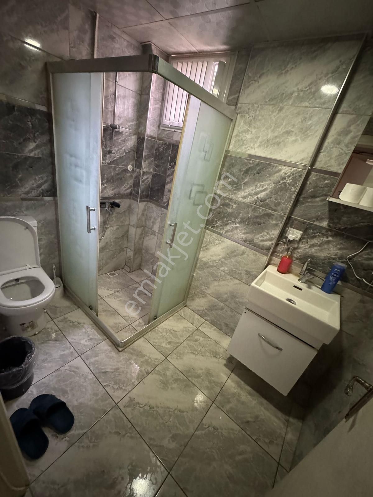 Konak Meydanda 1+1 Günlük Kiralık Daireler - Görsel 10