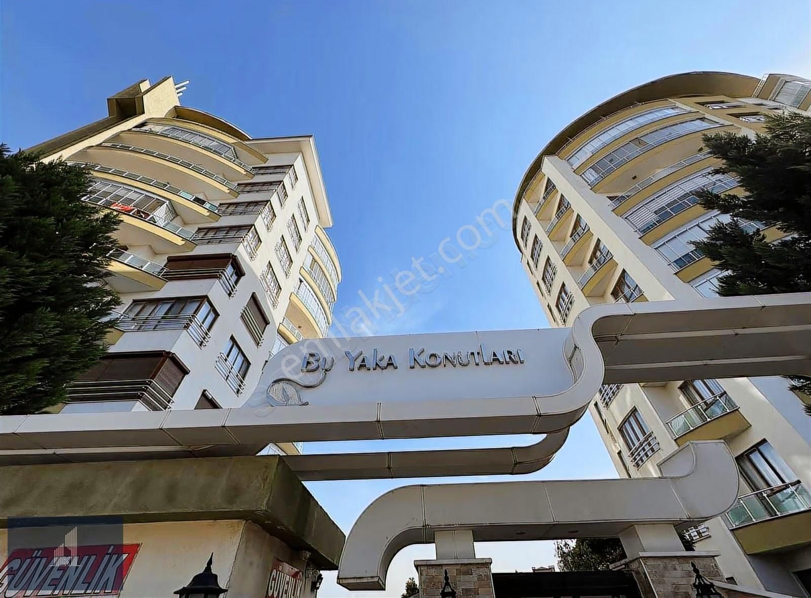 Kadir Dikici'den Bu Yaka Konutlarında Site İçi 3+1satılık Daire