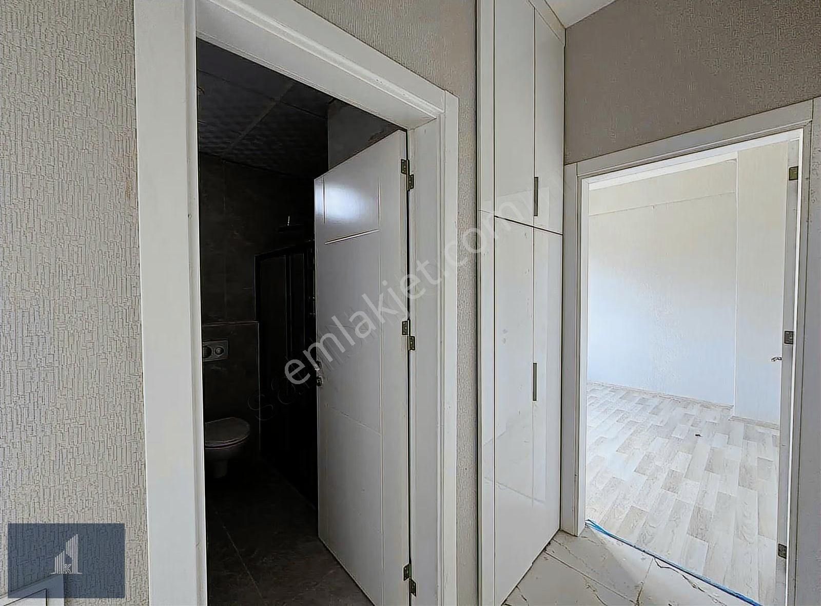 Kadir Dikici'den Ömer Halisdemir Caddesinde Kiralık 3,5+1 Daire - Görsel 20