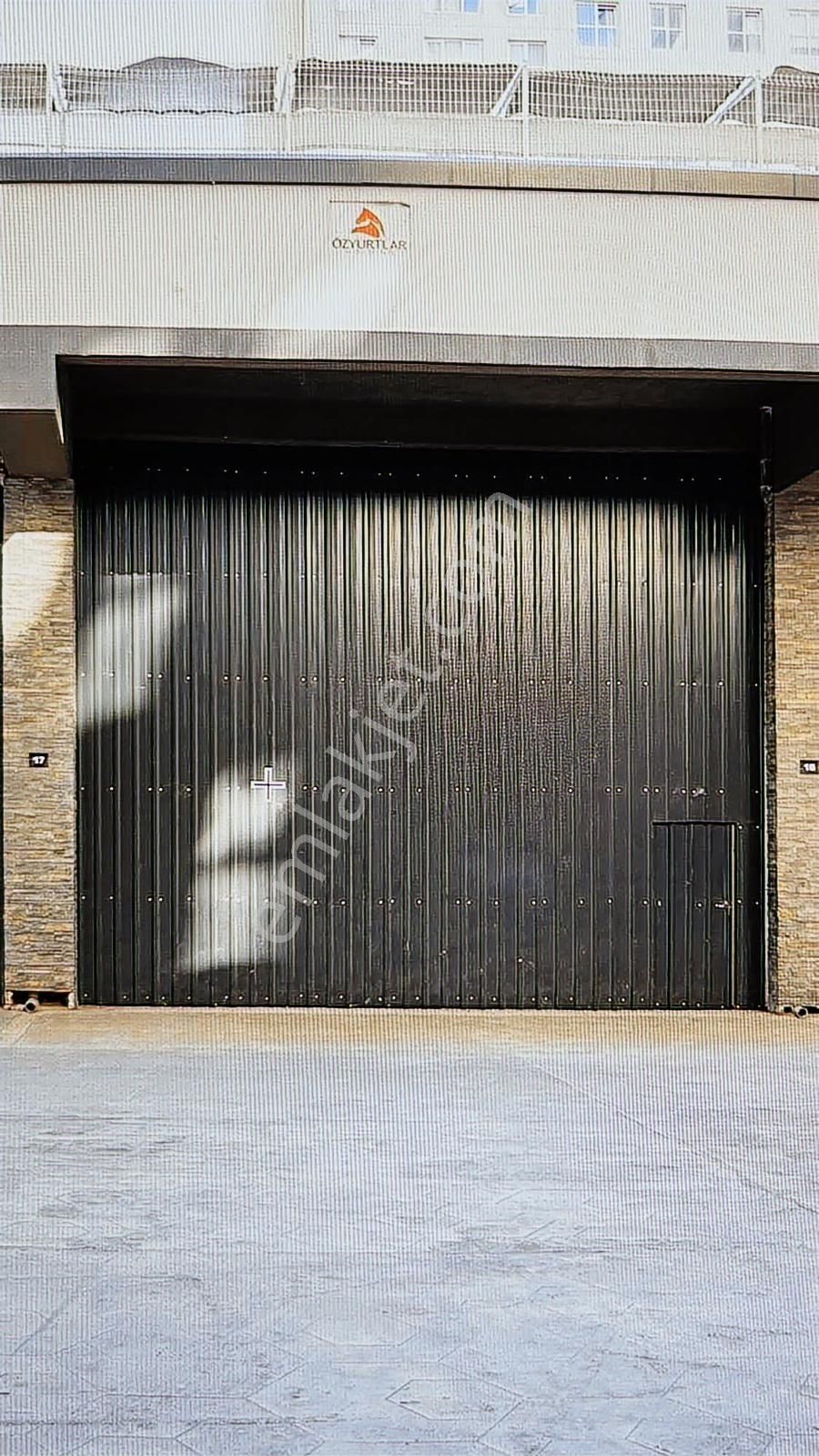 Esenyurt Merkezde Mağaza Depo İmalathane Çok Amaçlı Kiralık - Görsel 10