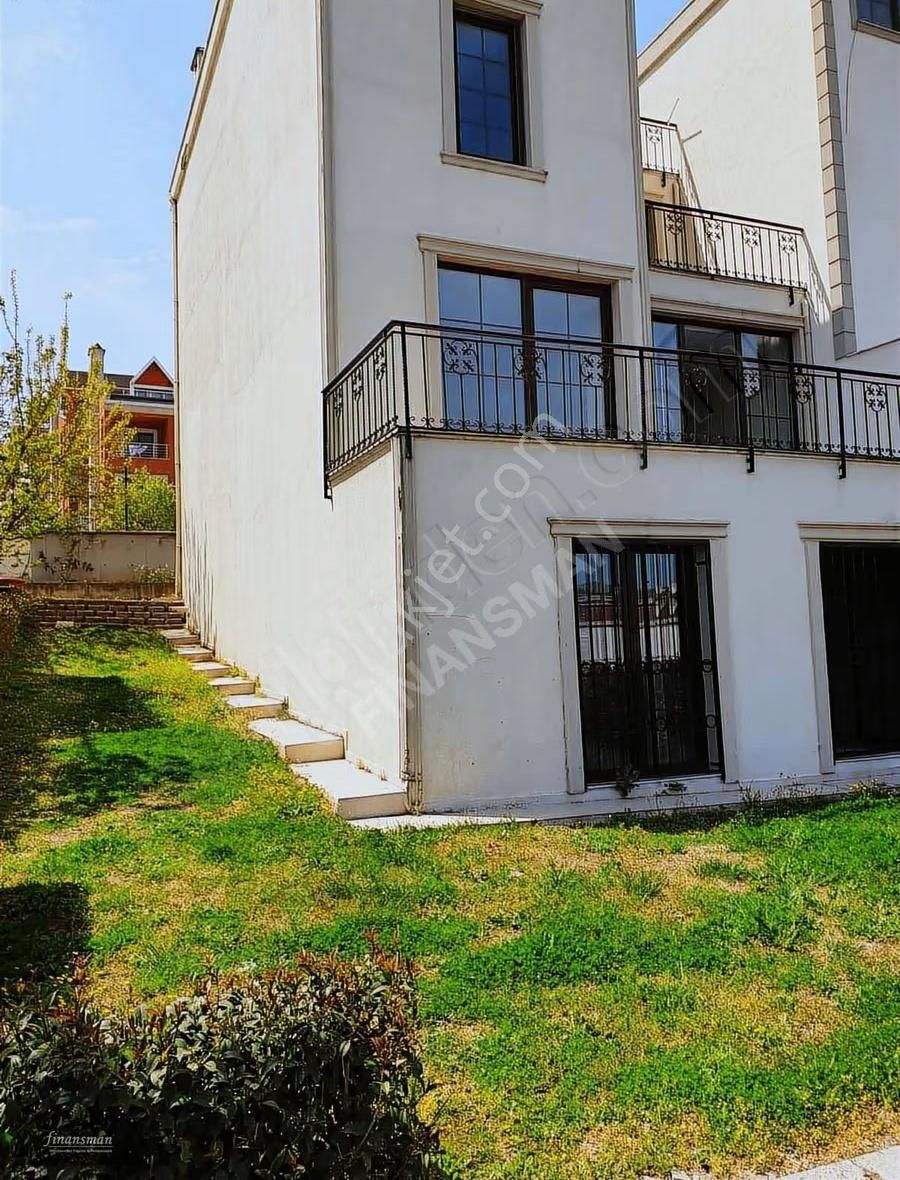 Finansmandan..geniş Bahçeli..müstakil Girişli..havuz Manzaralı - Görsel 7