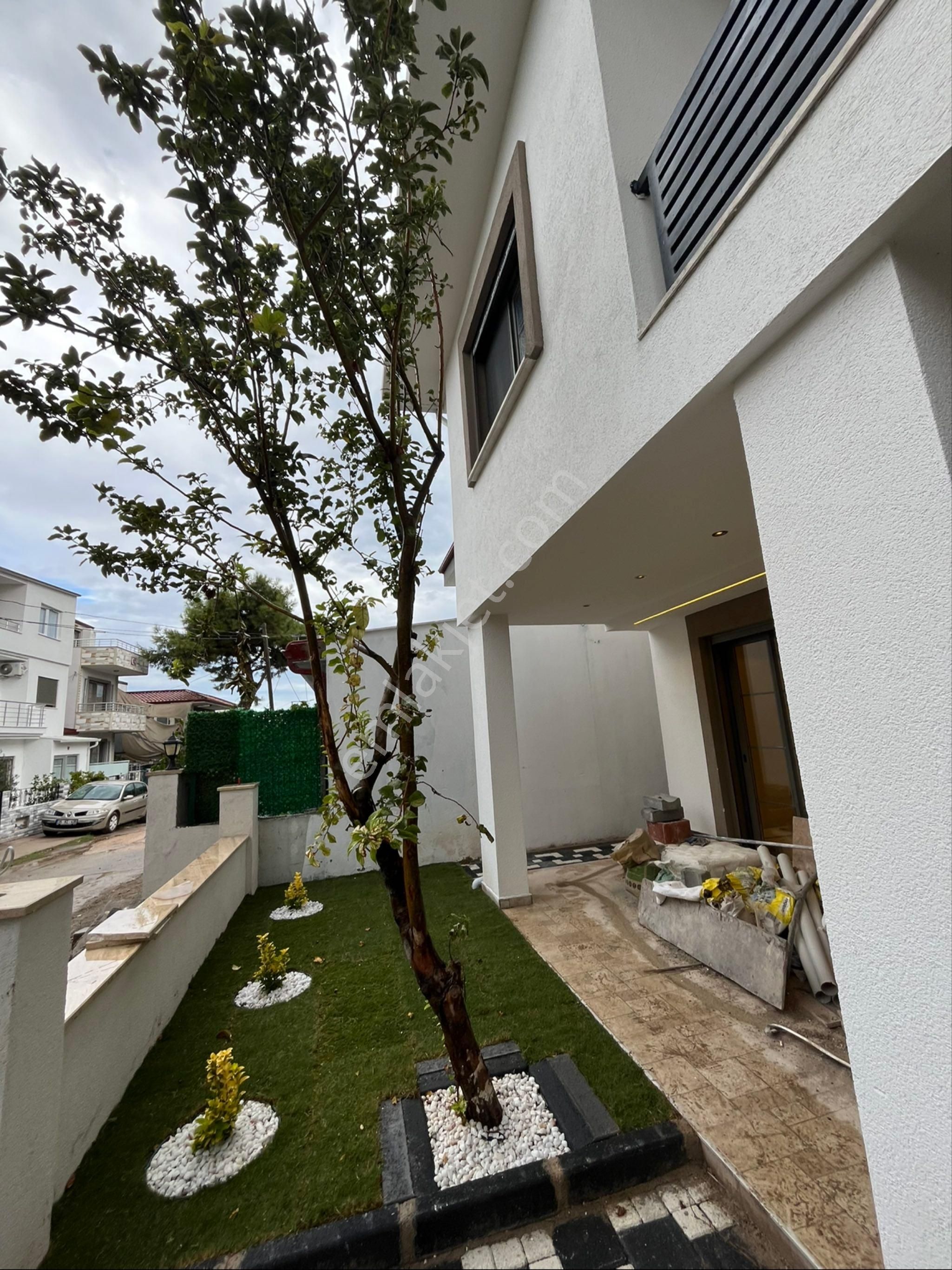 İzmir Urla Da Ebeveyn Banyolu 3+1 Lüks Kiralık Villa - Görsel 15