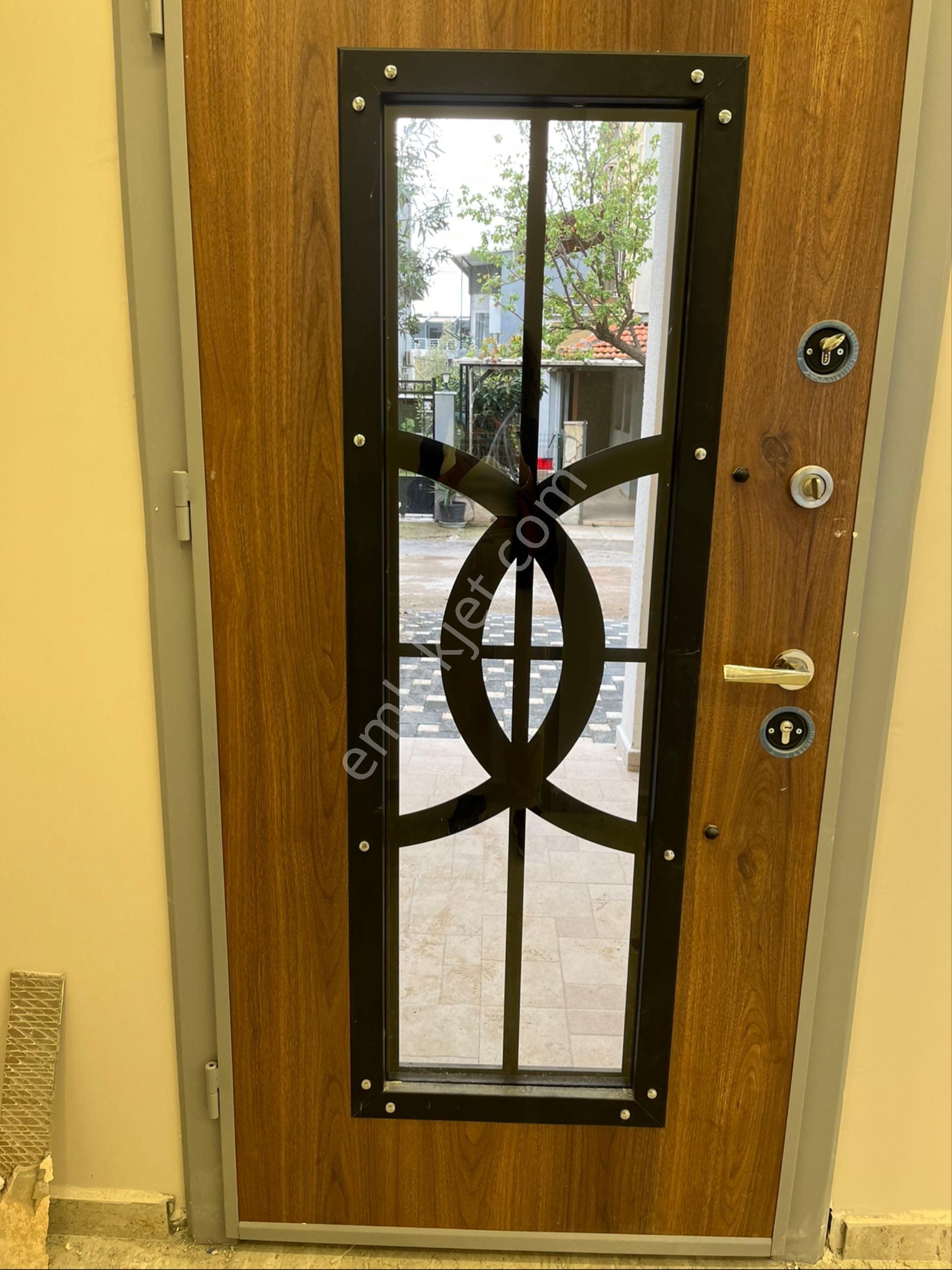 İzmir Urla Da Ebeveyn Banyolu 3+1 Lüks Kiralık Villa - Görsel 26