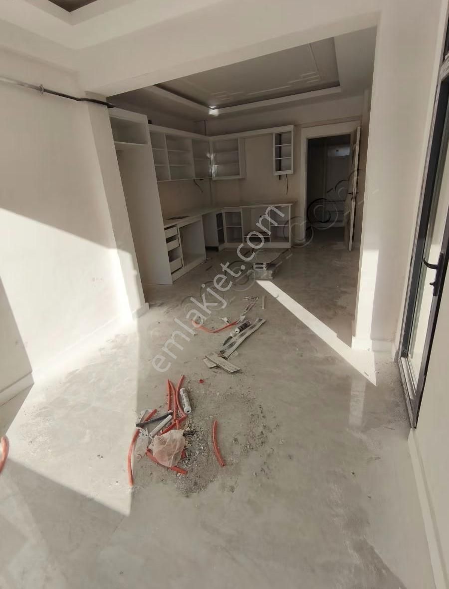 Seyran Emlak'tan Seyka İnşaatta Satılık 2.5+1 Daire - Görsel 2