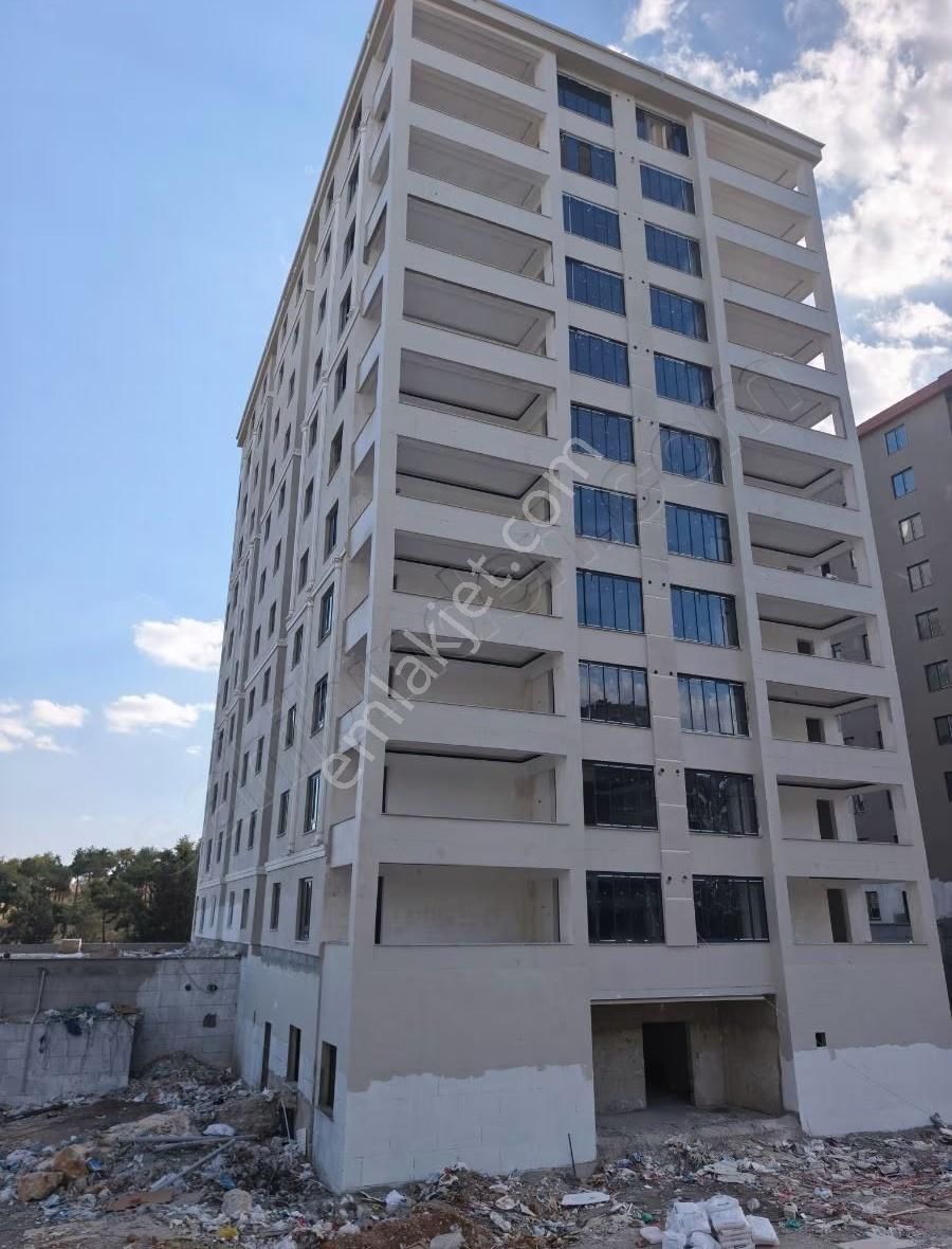 Seyran Emlak'tan Seyka İnşaatta Satılık 2.5+1 Daire