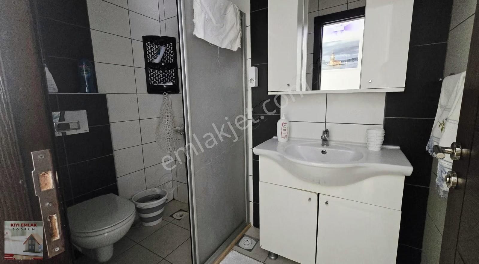 Tek Tapuda Satılık İki Bağımsız Daire / Deniz Manzaralı - Görsel 16