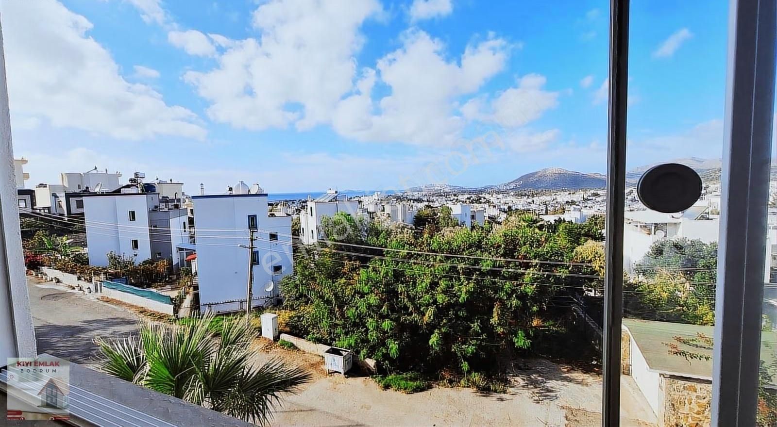 Tek Tapuda Satılık İki Bağımsız Daire / Deniz Manzaralı - Görsel 21