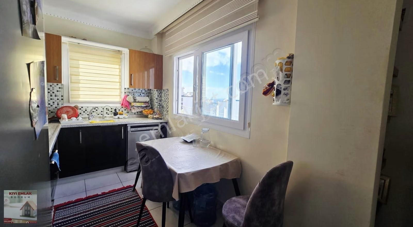 Tek Tapuda Satılık İki Bağımsız Daire / Deniz Manzaralı - Görsel 23