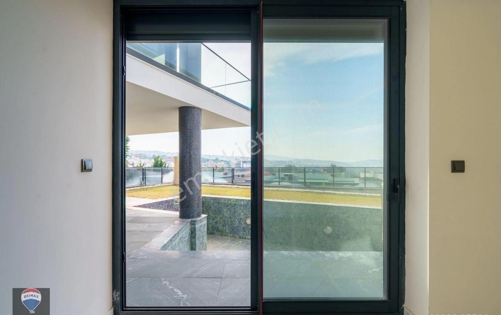 Marina Konakları Kuşadasının En Güzel Deniz Manzarasına Sahip 4+2 Sıfır Villa - Görsel 35