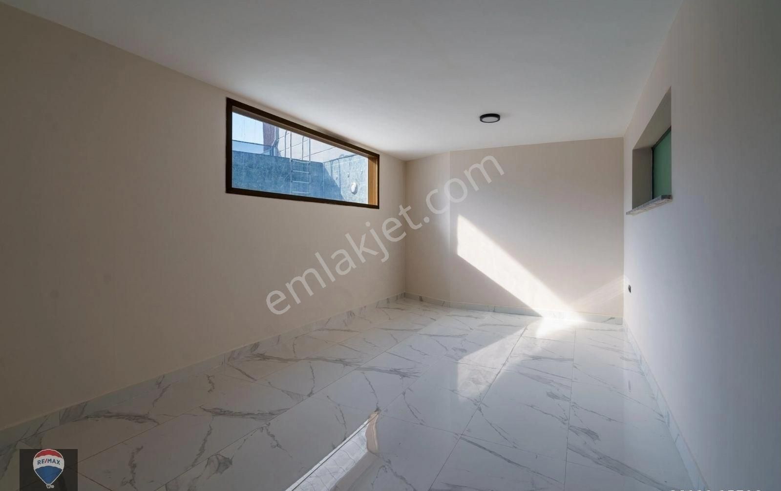 Marina Konakları Kuşadasının En Güzel Deniz Manzarasına Sahip 4+2 Sıfır Villa - Görsel 26