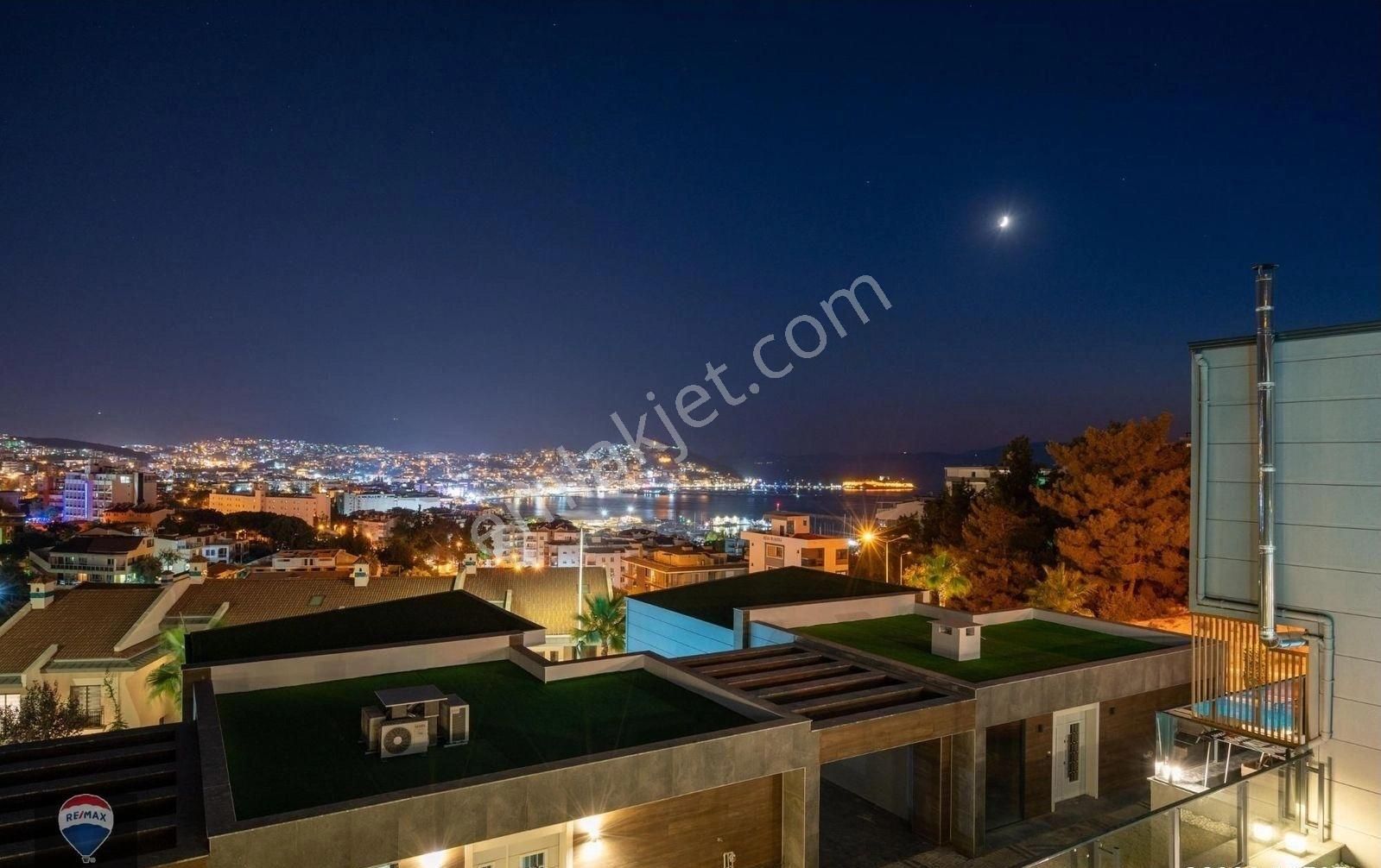 Marina Bölgesinin Tek Yeni Yapım Deniz Manzaralı Özel Havuzlu Villası - Görsel 22