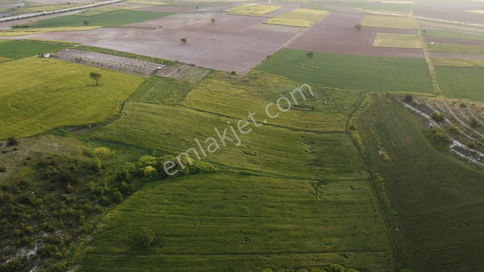 Karataş'tan Bursa Bilecik Yolunda 8350 M2 Hızlı Tren Arkası - Görsel 12