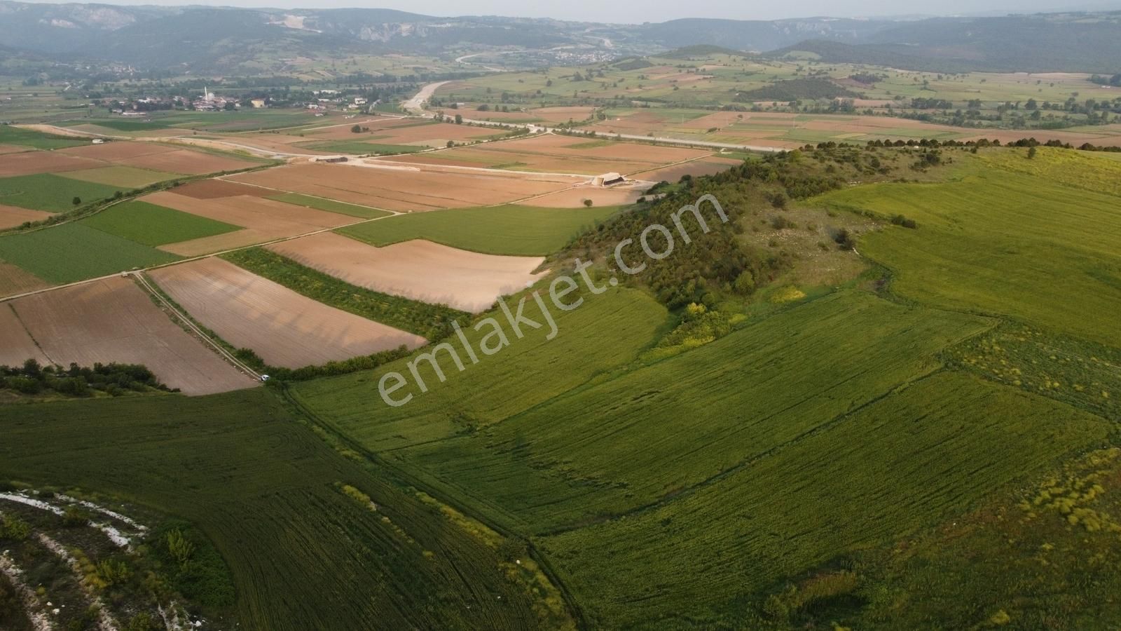 Karataş'tan Bursa Bilecik Yolunda 8350 M2 Hızlı Tren Arkası - Görsel 29