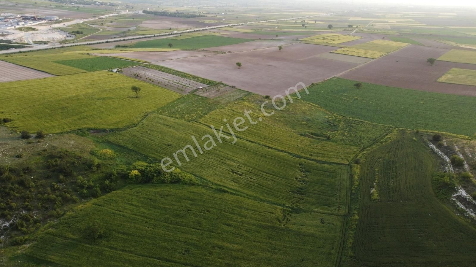 Karataş'tan Bursa Bilecik Yolunda 8350 M2 Hızlı Tren Arkası - Görsel 20