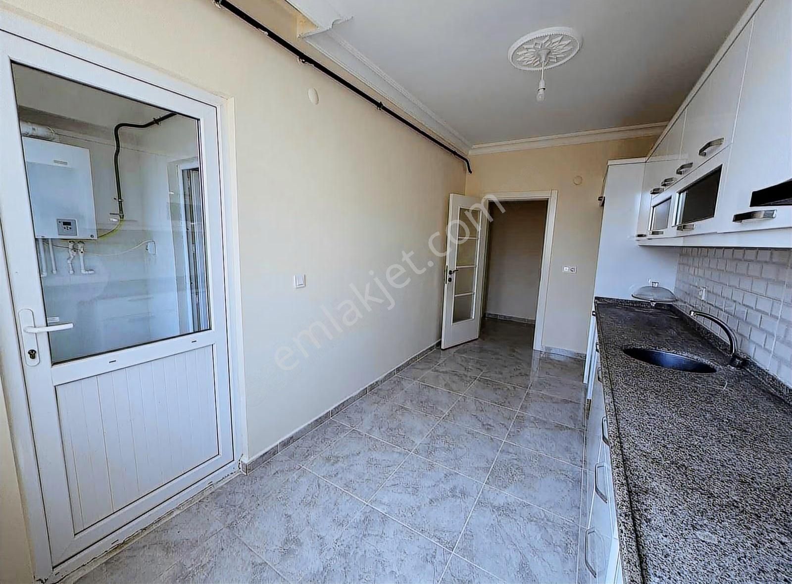 Tema Emlaktan Gündoğdu Mahallesi Arakat Geniş Satılık 2+1 Daire - Görsel 11