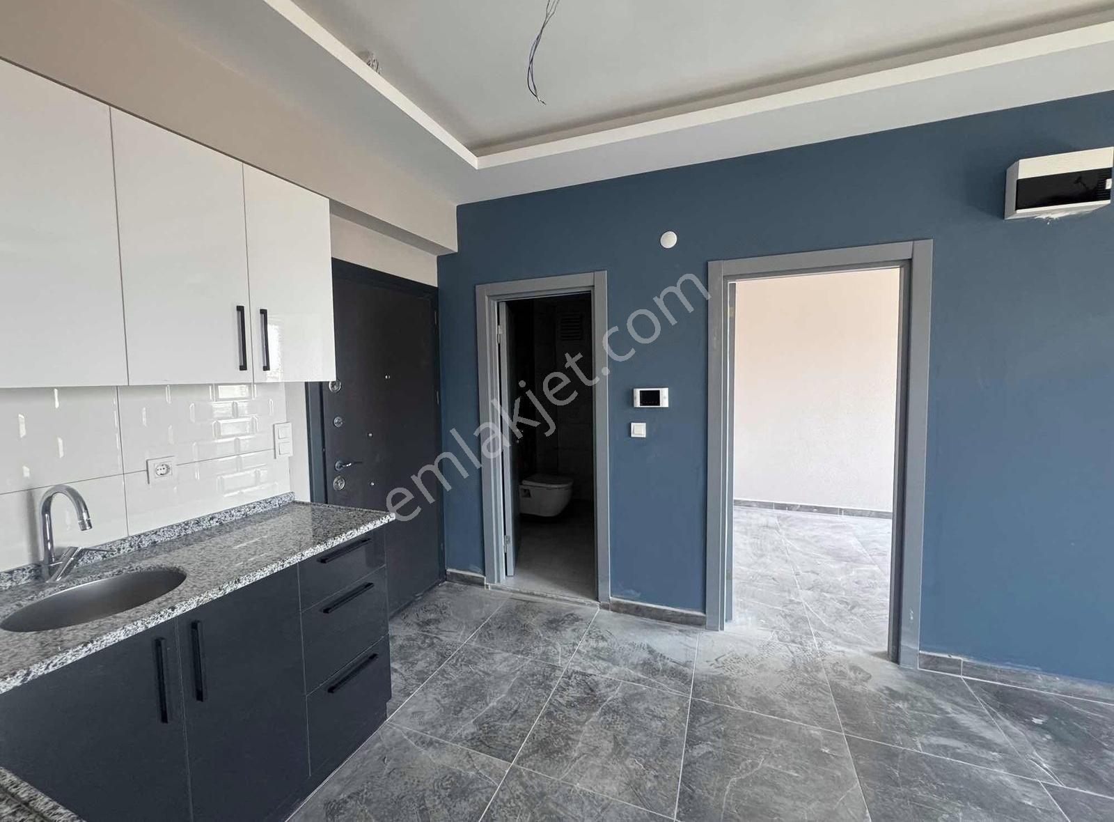 Tema Emlaktan Barbaros Mah Deniz Manzaralı Satılık 1+1 Daire - Görsel 14