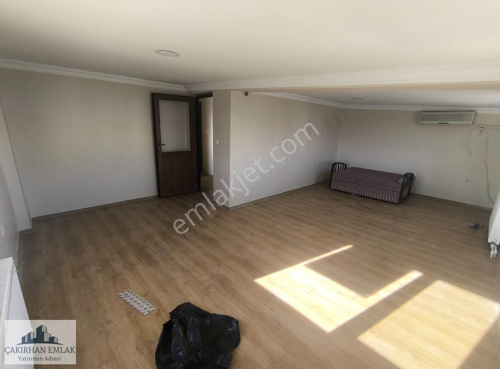 Şakran Merkezde Doğalgazlı Çatı Katı Kiralık Daire - Görsel 6