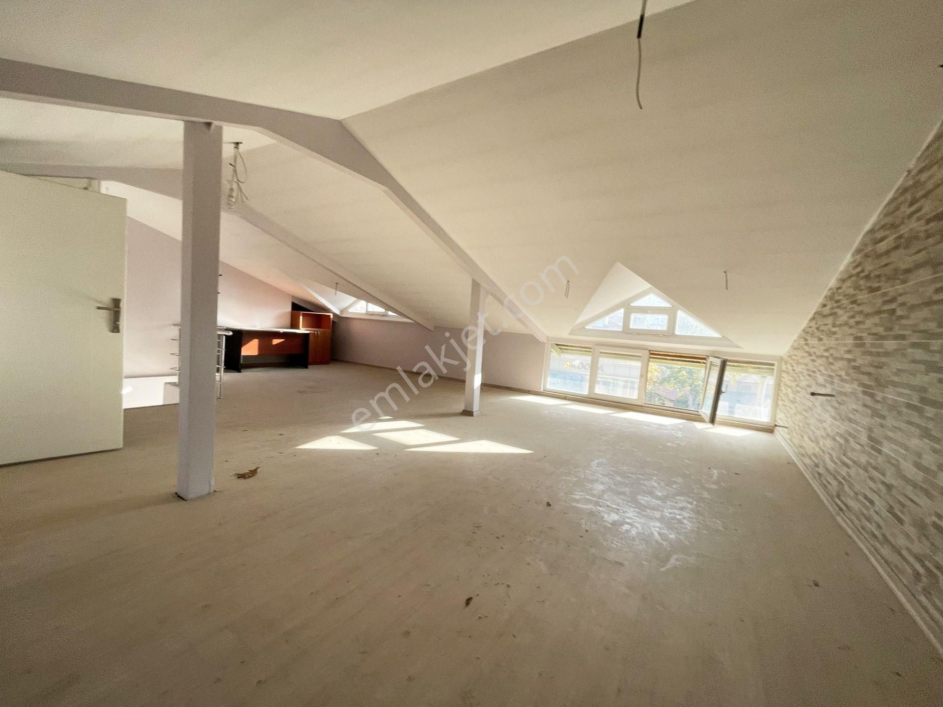 Osmangazi Şehreküstü Atatürk Cd. Üzerinde Satılık Ofis - Görsel 28