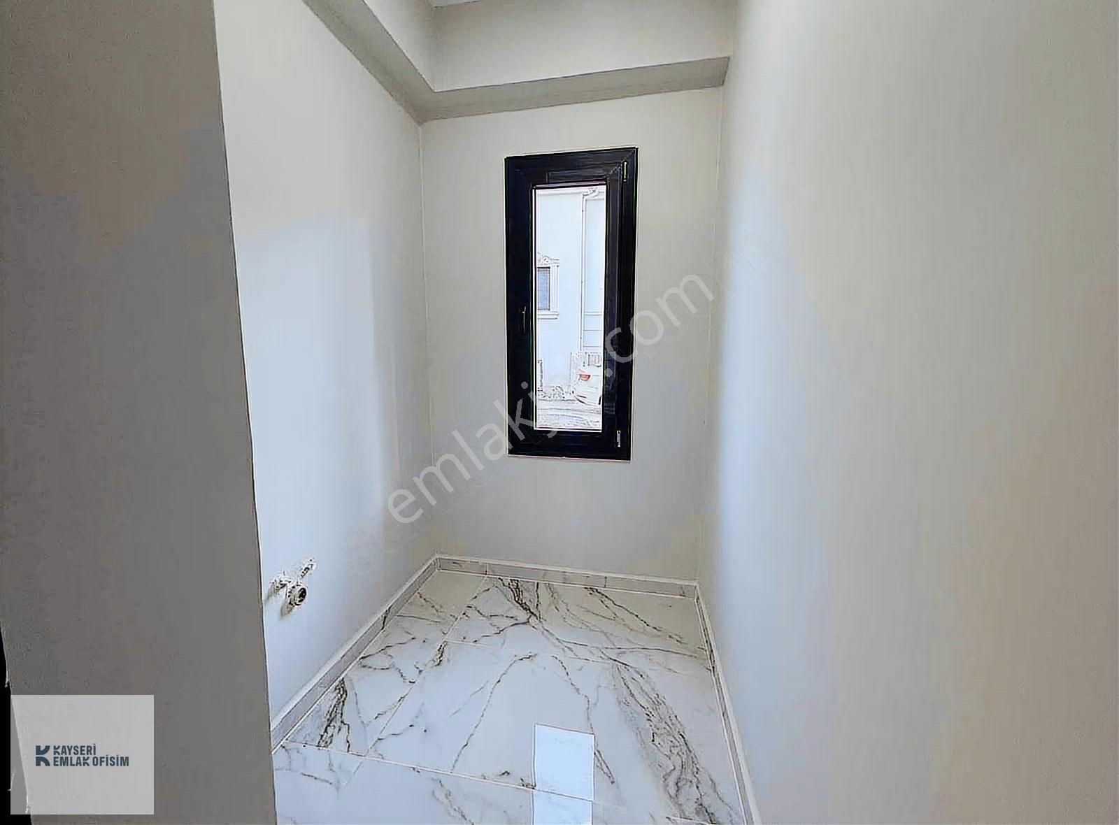 Emlak Ofisimden Altınoluk Şehzade Villalarında 5+1 Lüks Villa - Görsel 9