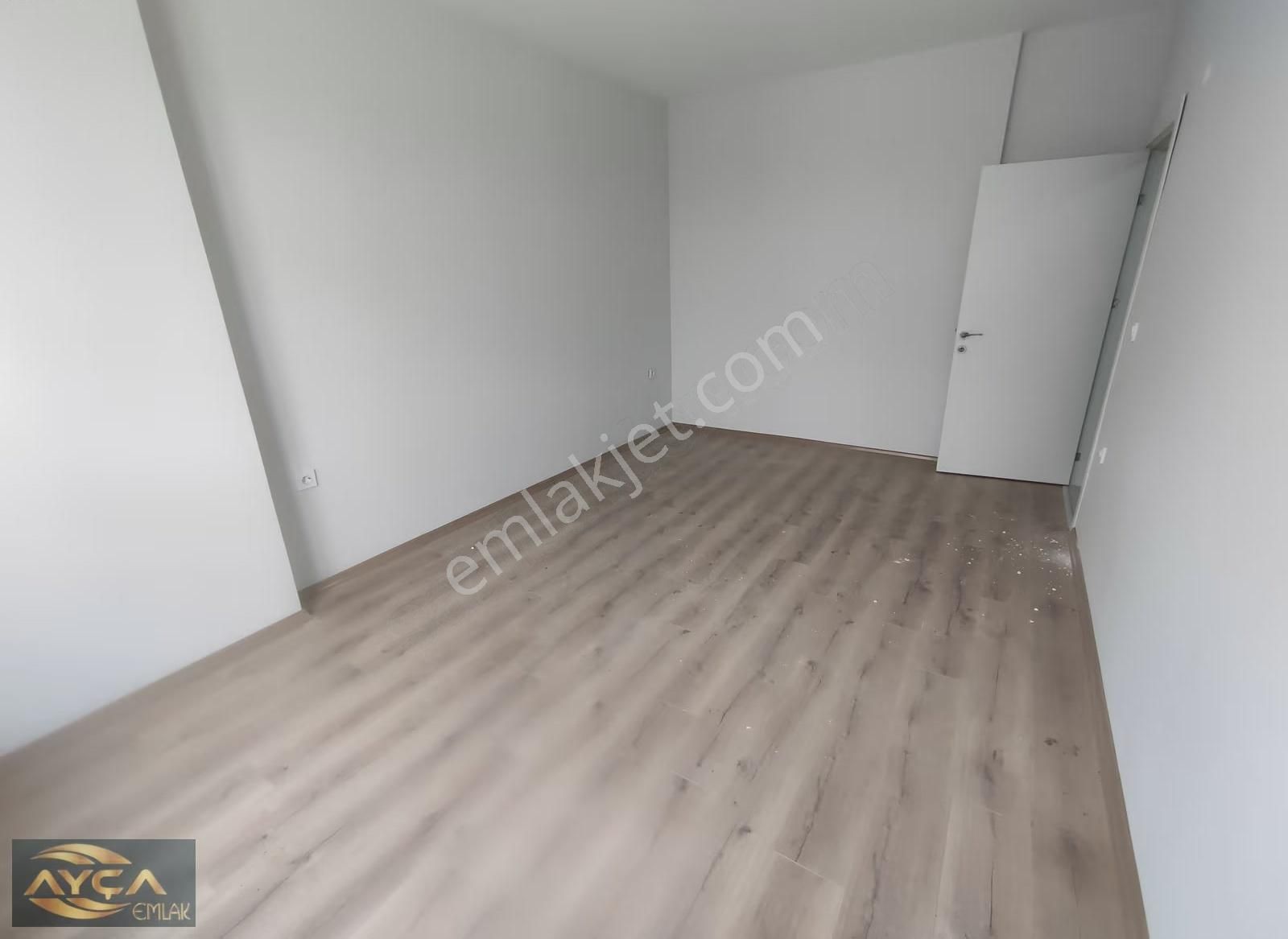 Kelepir Havuzlu Sitede Ayça Dan Satılık 2+1 Ekonomik Daireler - Görsel 16