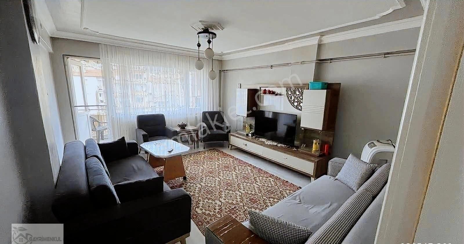Gayrimenkul Dünyasın'dan.! Merkezi Konumda 3+1 Satılık Daire. - Görsel 3