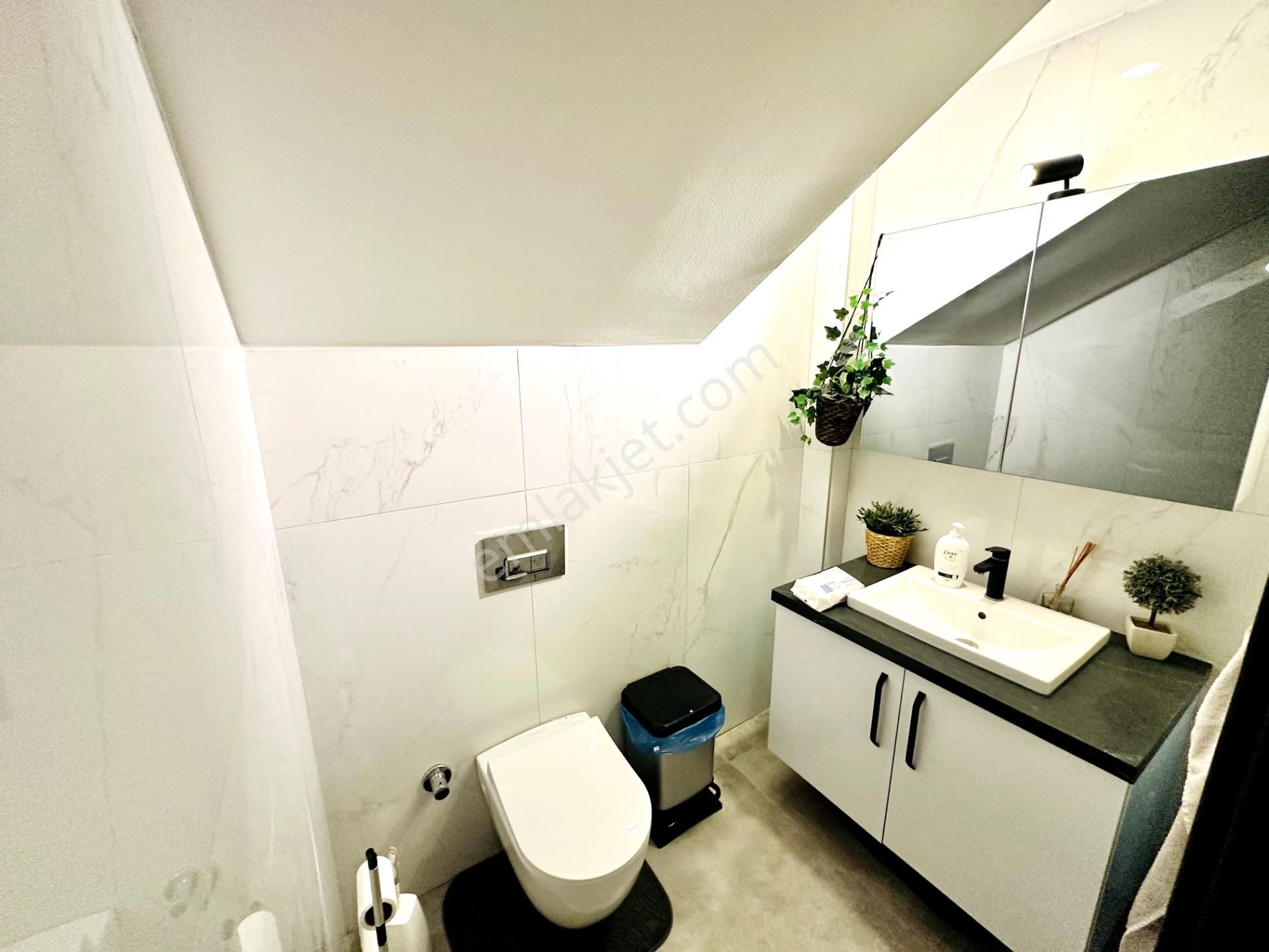 Kadınlar Denizinde Denize 900m Bakımlı Yeni 3+1 Villa Satılık - Görsel 19