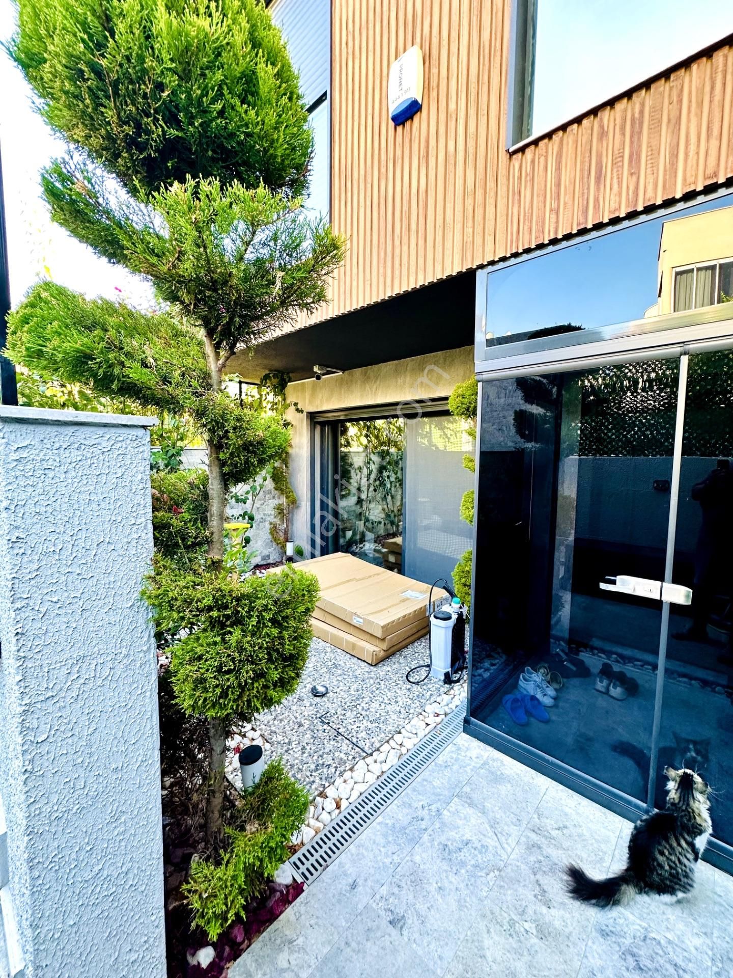 Kadınlar Denizinde Denize 900m Bakımlı Yeni 3+1 Villa Satılık - Görsel 7