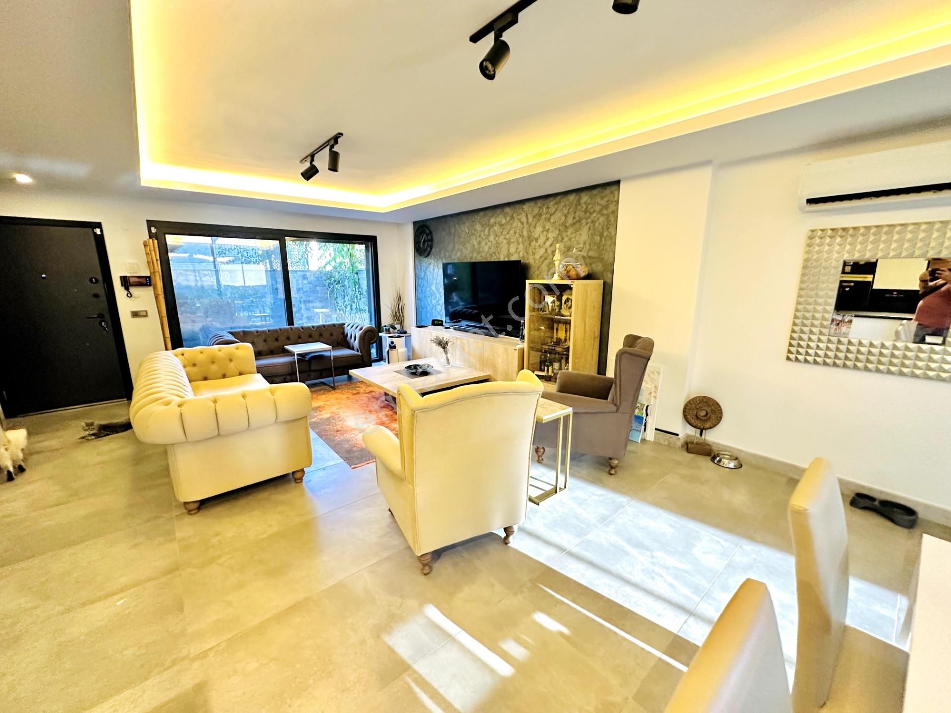 Kadınlar Denizinde Denize 900m Bakımlı Yeni 3+1 Villa Satılık - Görsel 14