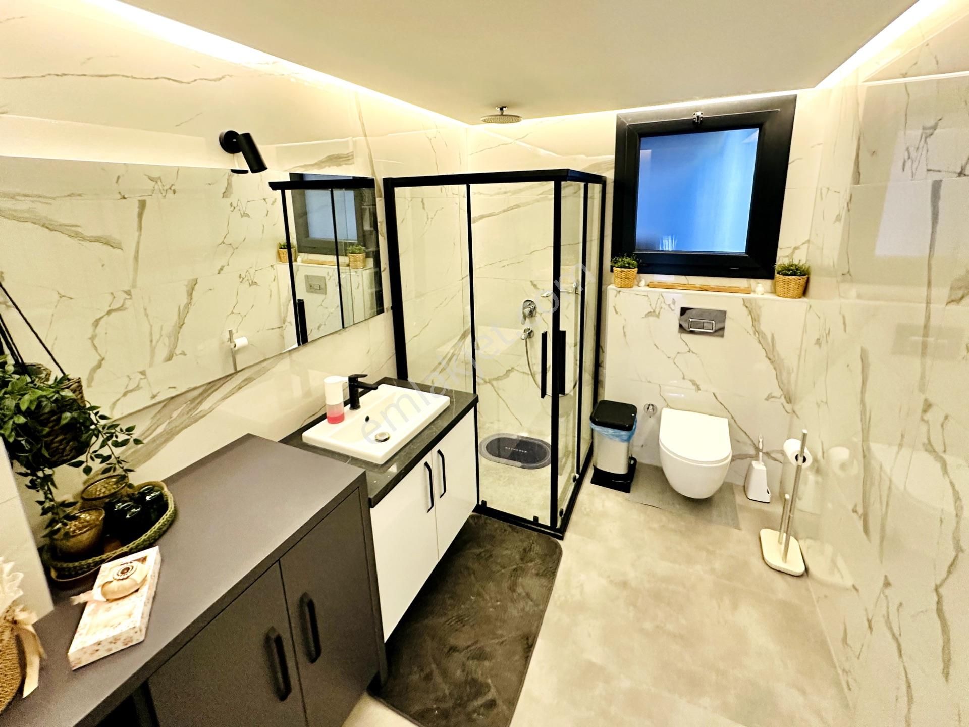 Kadınlar Denizinde Denize 900m Bakımlı Yeni 3+1 Villa Satılık - Görsel 25