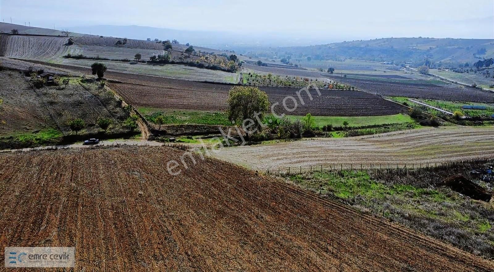 Emre Çevik'den Yenişehir Kozdere Çamlık Altı 9550m2 Tarla - Görsel 4