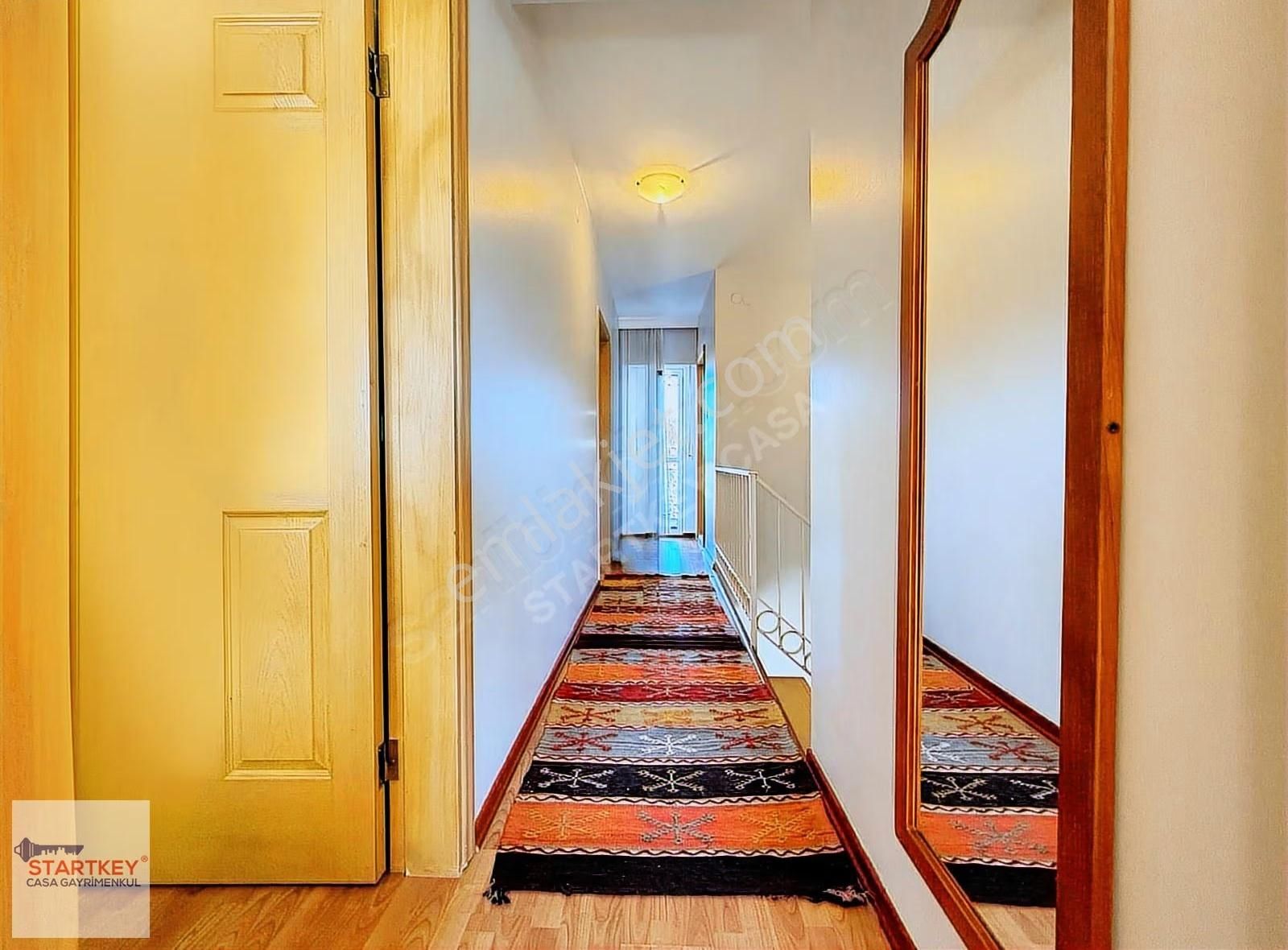 Çeşme Mamurbabada Elit Sitede Havuz Cepheli 4+1 Dubleks Villa - Görsel 28