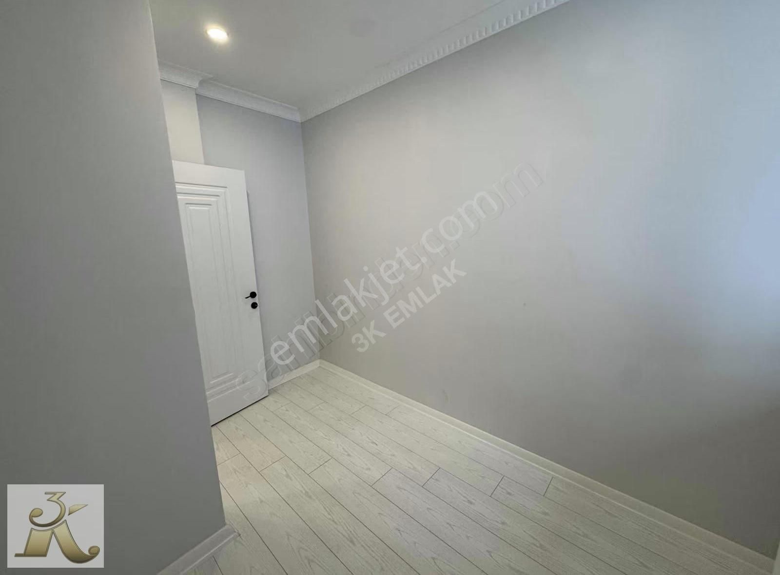 3k Emlak'tan Satılık Düz Giriş 2+1 Asansörlü - Görsel 2