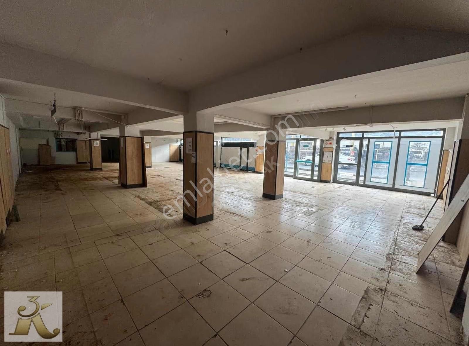 3k Emlak'tan Kiralık 400 M2 Dükkan Düz Ayak - Görsel 24