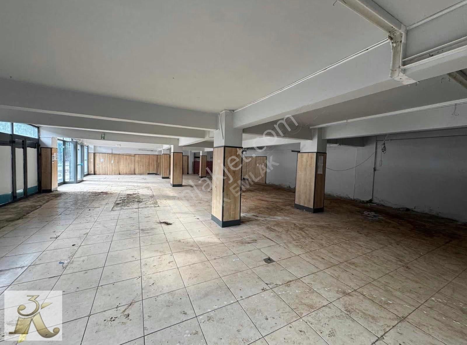 3k Emlak'tan Kiralık 400 M2 Dükkan Düz Ayak - Görsel 9