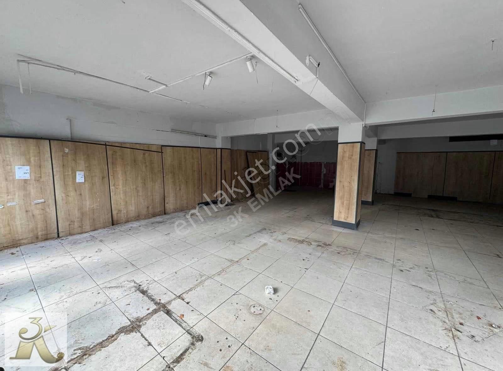 3k Emlak'tan Kiralık 400 M2 Dükkan Düz Ayak - Görsel 4