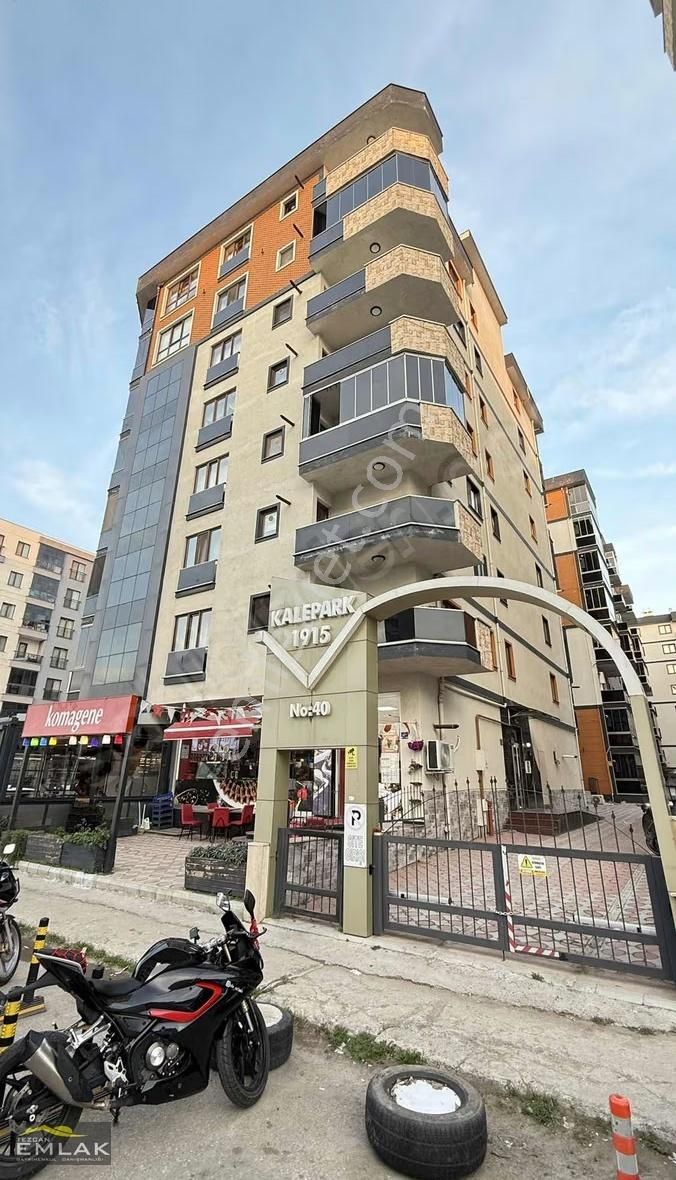 Çanakkale Merkez İsmetpaşa Mahallesi Tekzen Bölgesinde 2+1