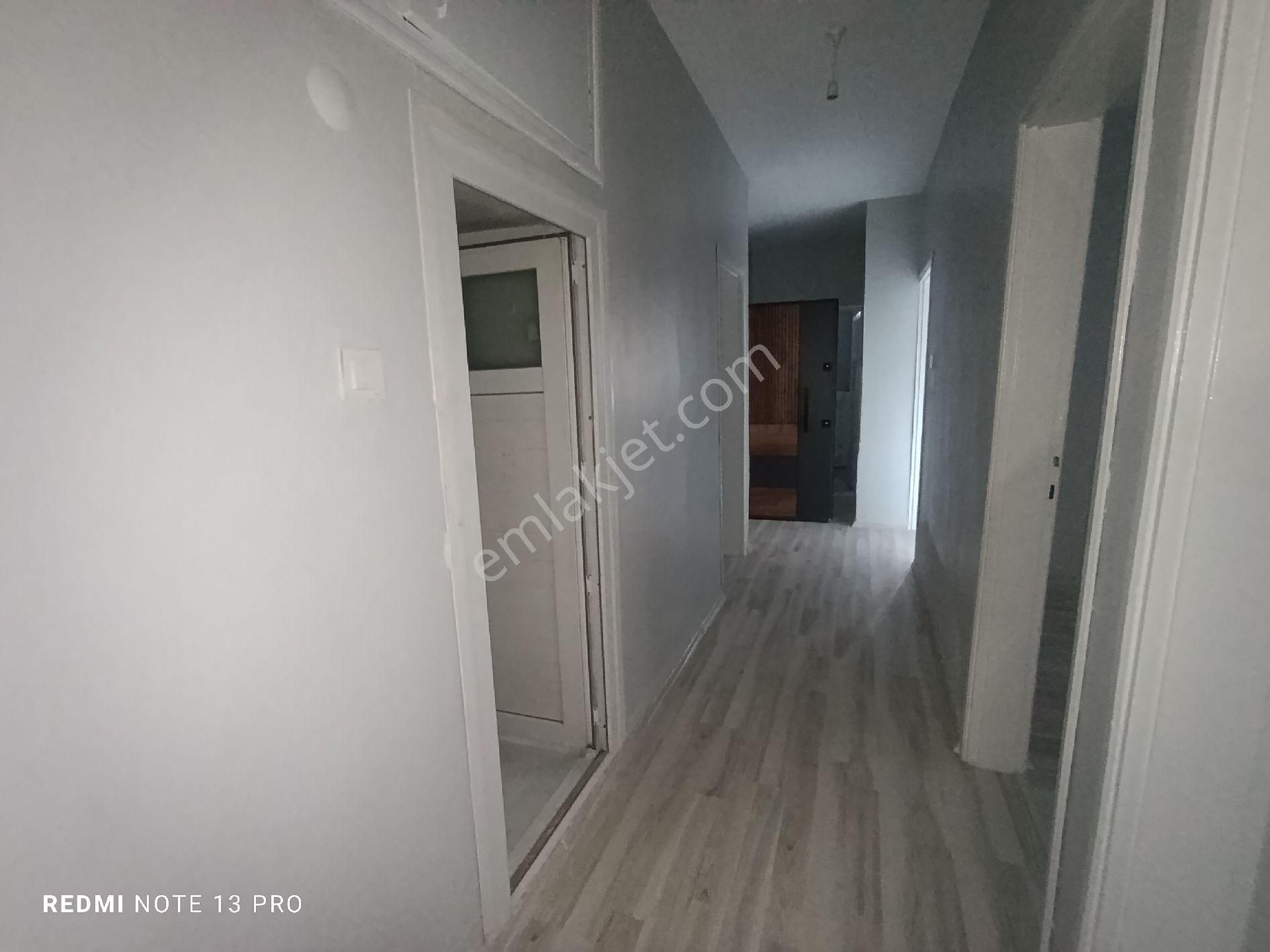 Şakirpaşa Ömür Tıp Civarında 2 Katlı - Görsel 13