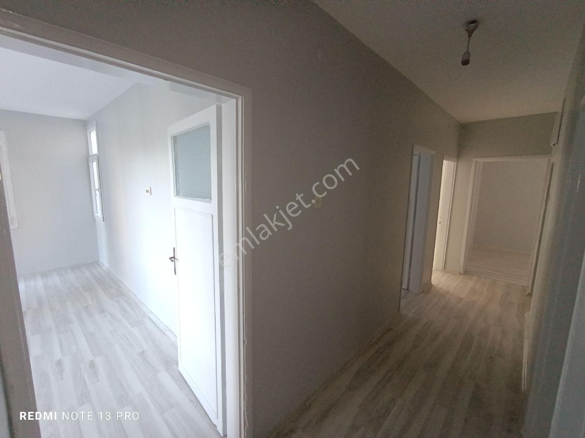 Şakirpaşa Ömür Tıp Civarında 2 Katlı - Görsel 17