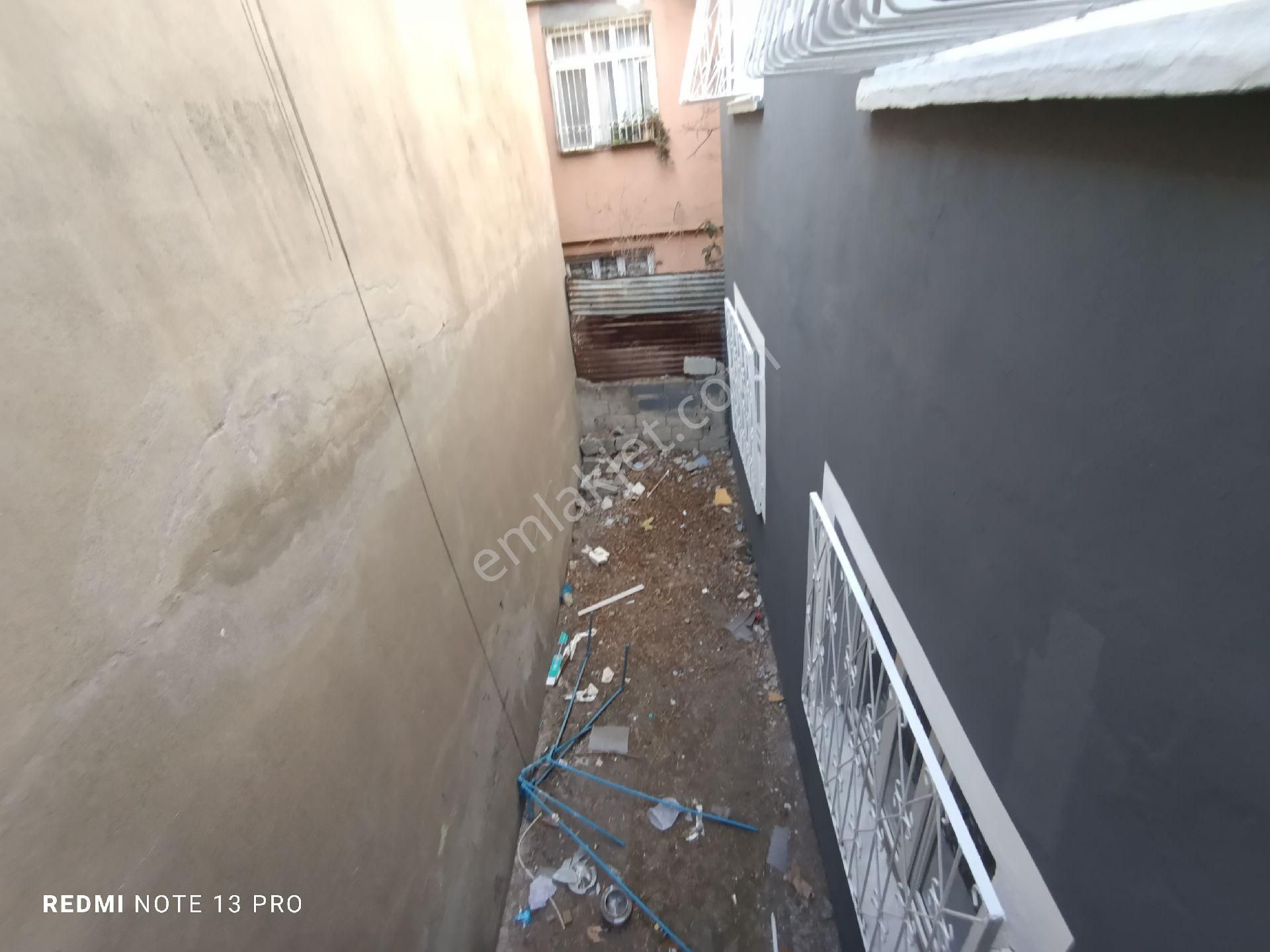 Şakirpaşa Ömür Tıp Civarında 2 Katlı - Görsel 24