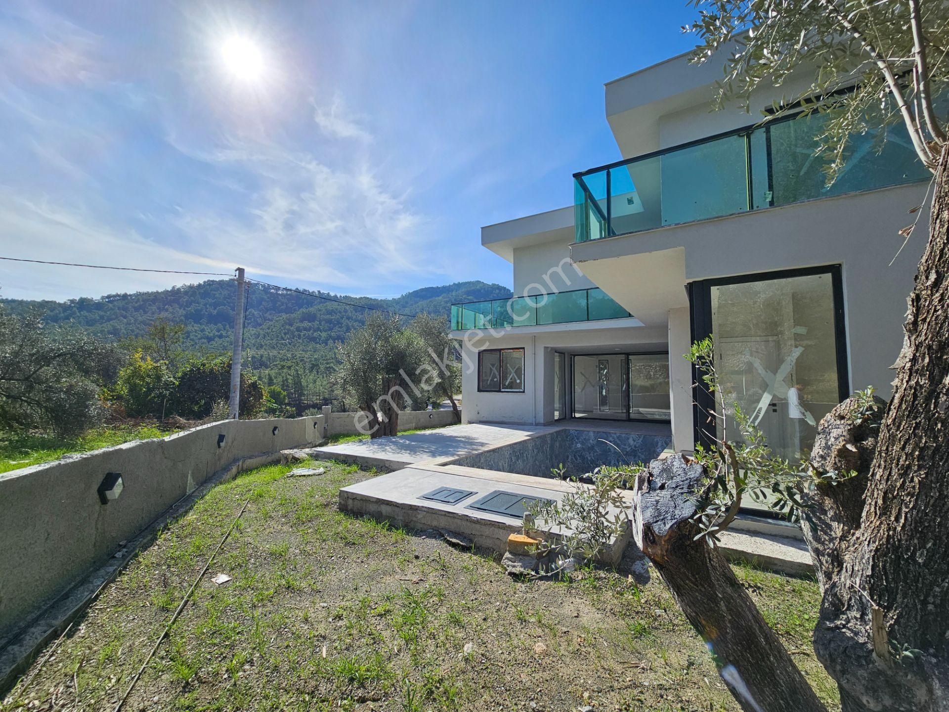 Goldhouse Dan Satılık Yakacıkta Doğayla İç İçe Müstakil Havuzlu Villa - Görsel 5