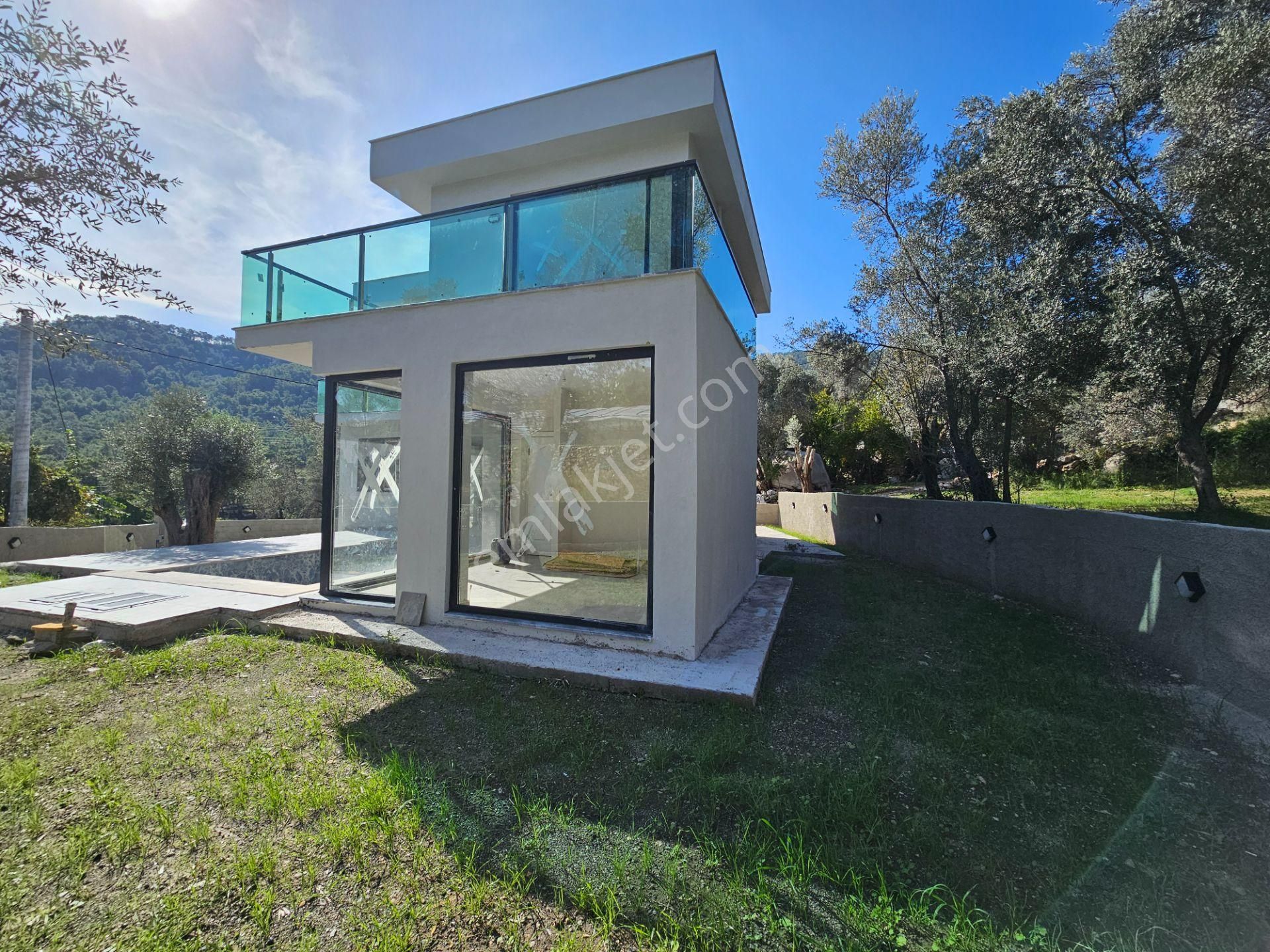 Goldhouse Dan Satılık Yakacıkta Doğayla İç İçe Müstakil Havuzlu Villa - Görsel 4