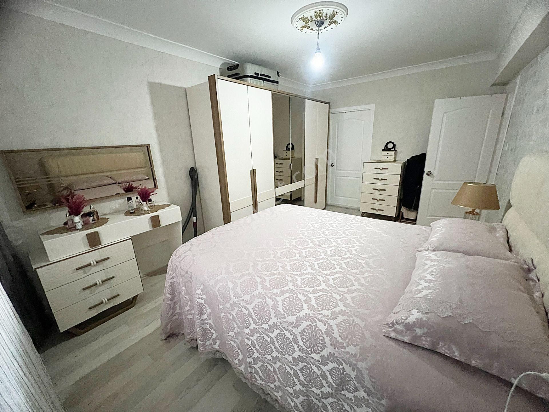 Kaletepe Ünsal Cadde Yakını Geniş Ful Yapılı Kök Tapu Güney Batı - Görsel 26